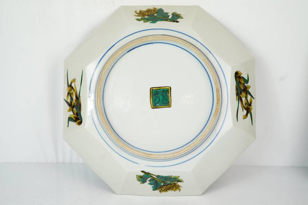 NA3254 九谷名匠【河上龍三】代表傑作 色絵小紋繋海老図八角飾大皿