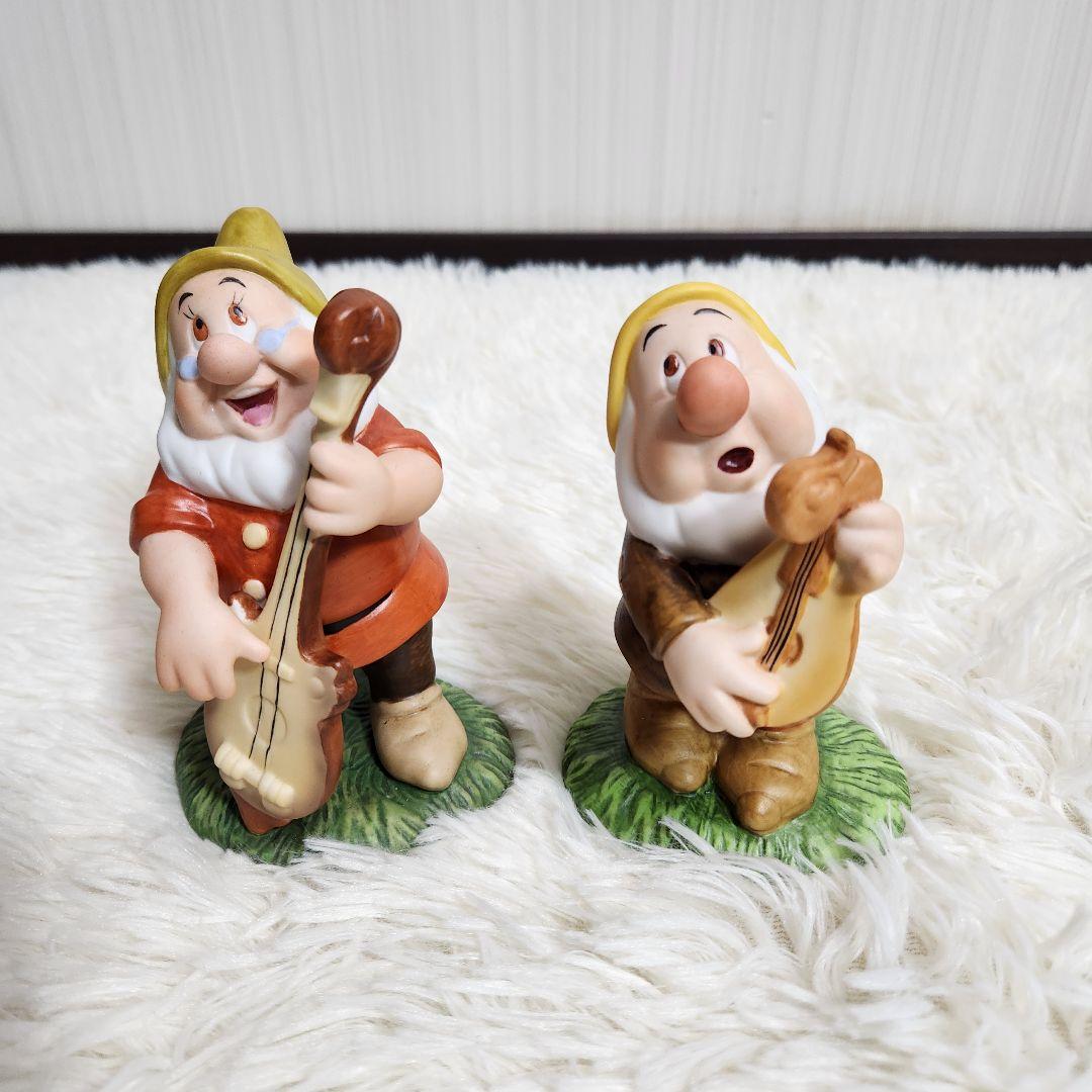 【極美品！最安値】白雪姫と七人のこびと 加藤工芸　ガーデンフィギュア　８体セット