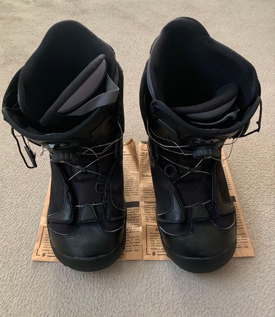 キスマーク　スノーボード　ブーツ