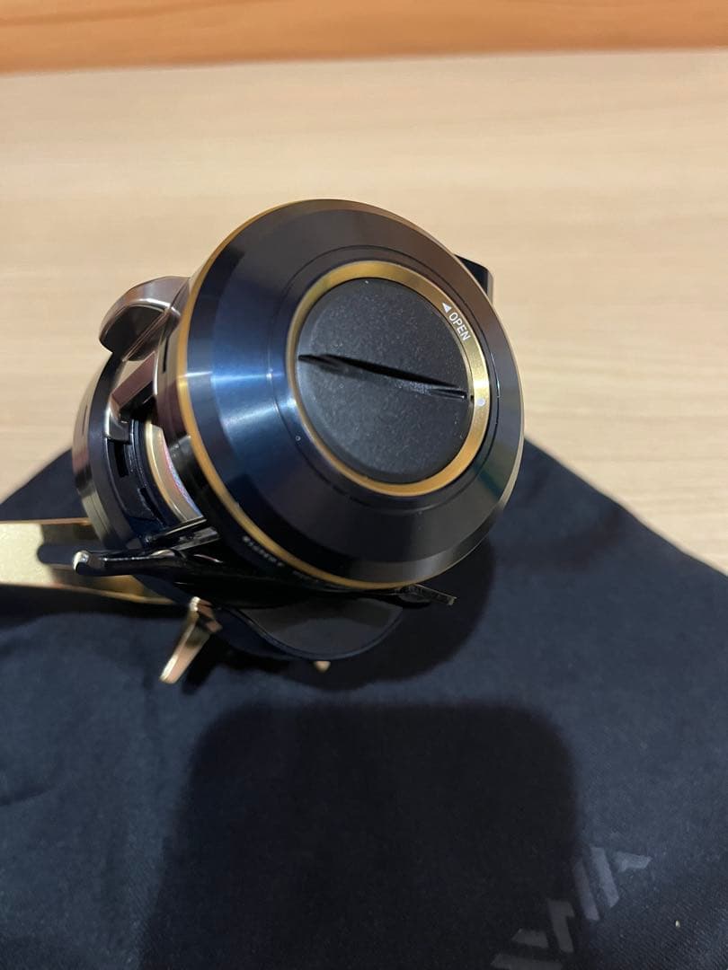 ダイワ　ソルティガ　IC 300L 左ハンドル