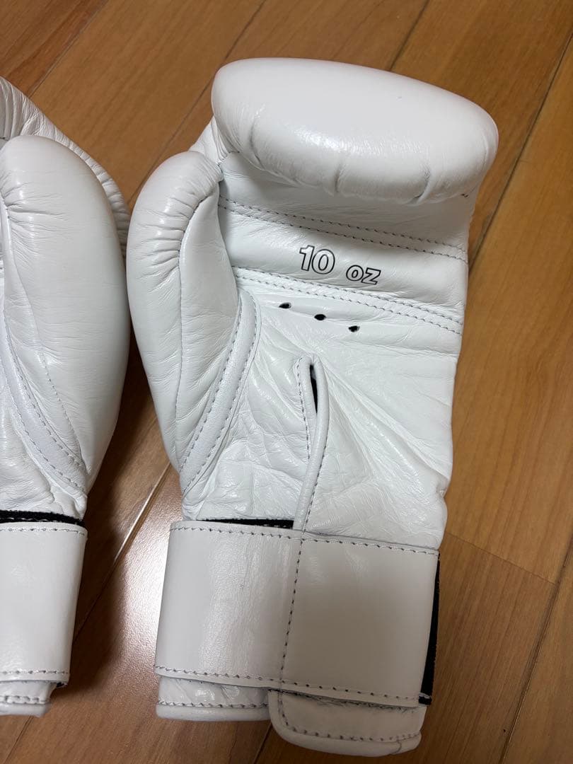 Winning ボクシンググローブ 10 oz