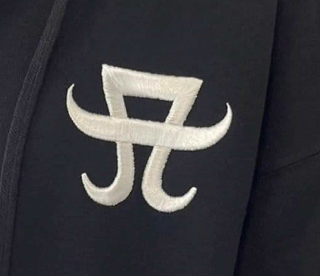 浜崎あゆみ パーカー