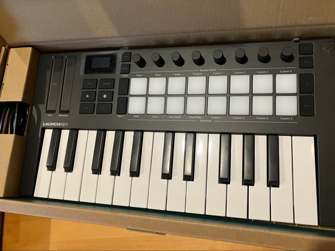 権限譲渡 NOVATION LAUNCHKEY MINI 25 Mk4 MIDI