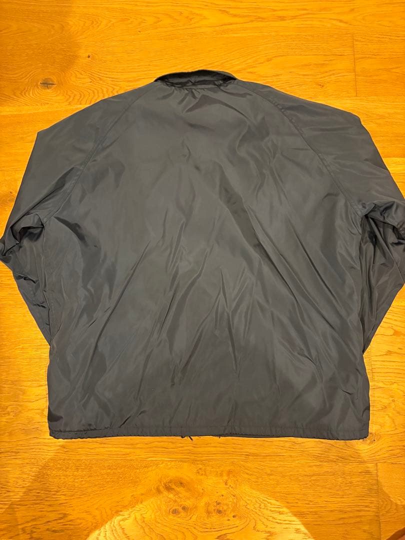 クローバル　虎刺繍入り ネイビーナイロンジャケット