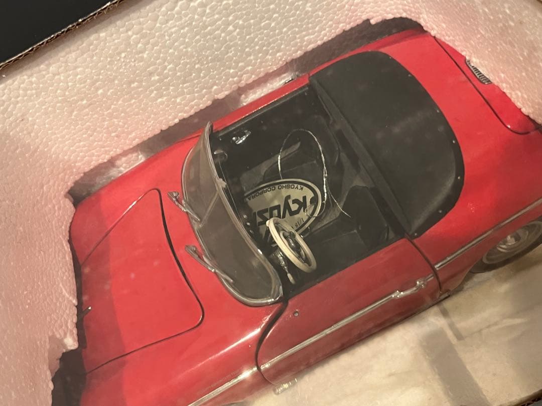 Kyosho 1/18 ポルシェ オープンカー シェルビーコブラ