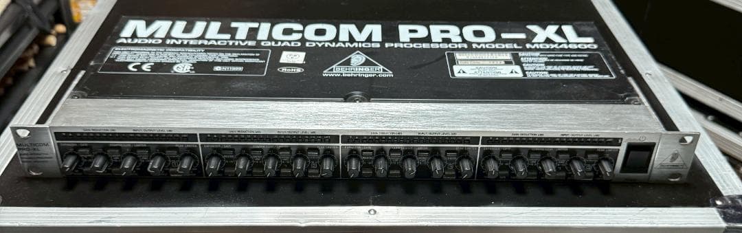 り*る様 BEHRINGER ベリンガー MDX4600 コンプレッサー 即購入