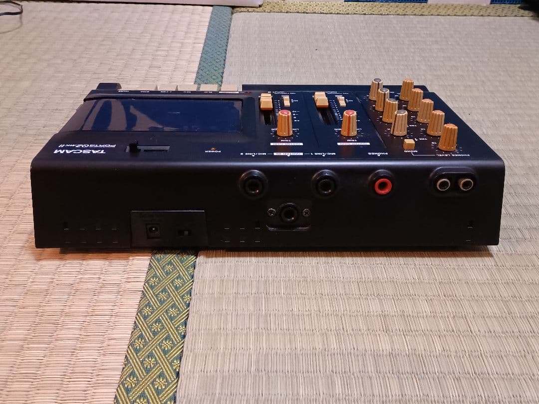 TASCAM PORTA 02 mkII マルチトラックレコーダー