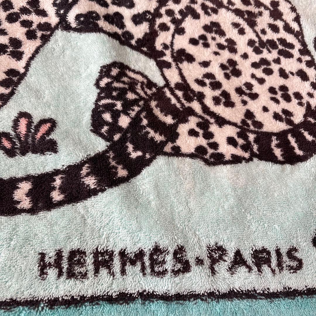 HERMES ヒョウ柄　マットラグ　ビーチタオル