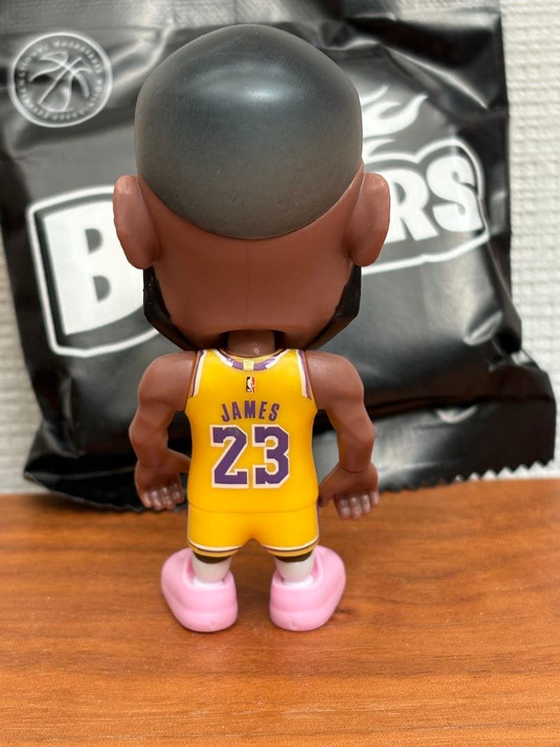 nba ballers レブロンジェームス　LeBRON JAMES