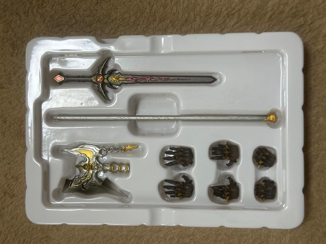 真骨彫フィギュアーツ　暗黒騎士キバ　開封品　黄金騎士ガロ　牙狼