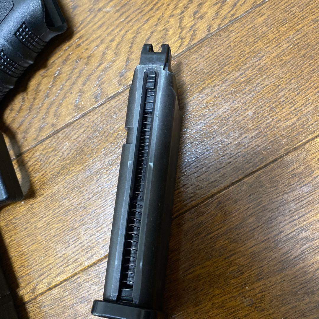 ひろぽん 東京マルイ グロック17 マガジン付き
