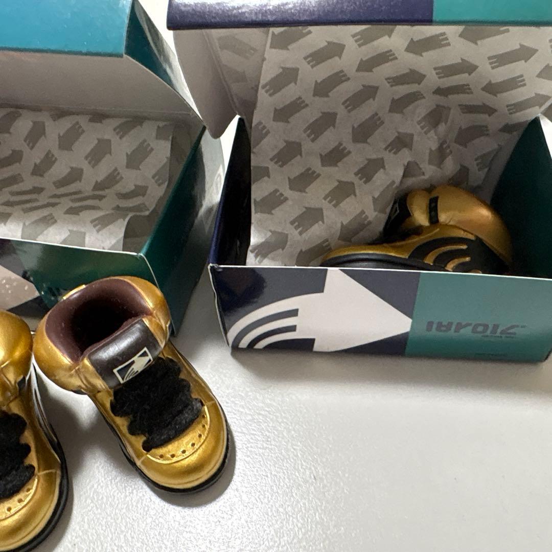 美品スプラトゥーンクツキーホルダー4種5個箱付き