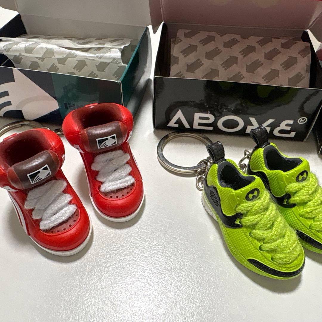 美品スプラトゥーンクツキーホルダー4種5個箱付き