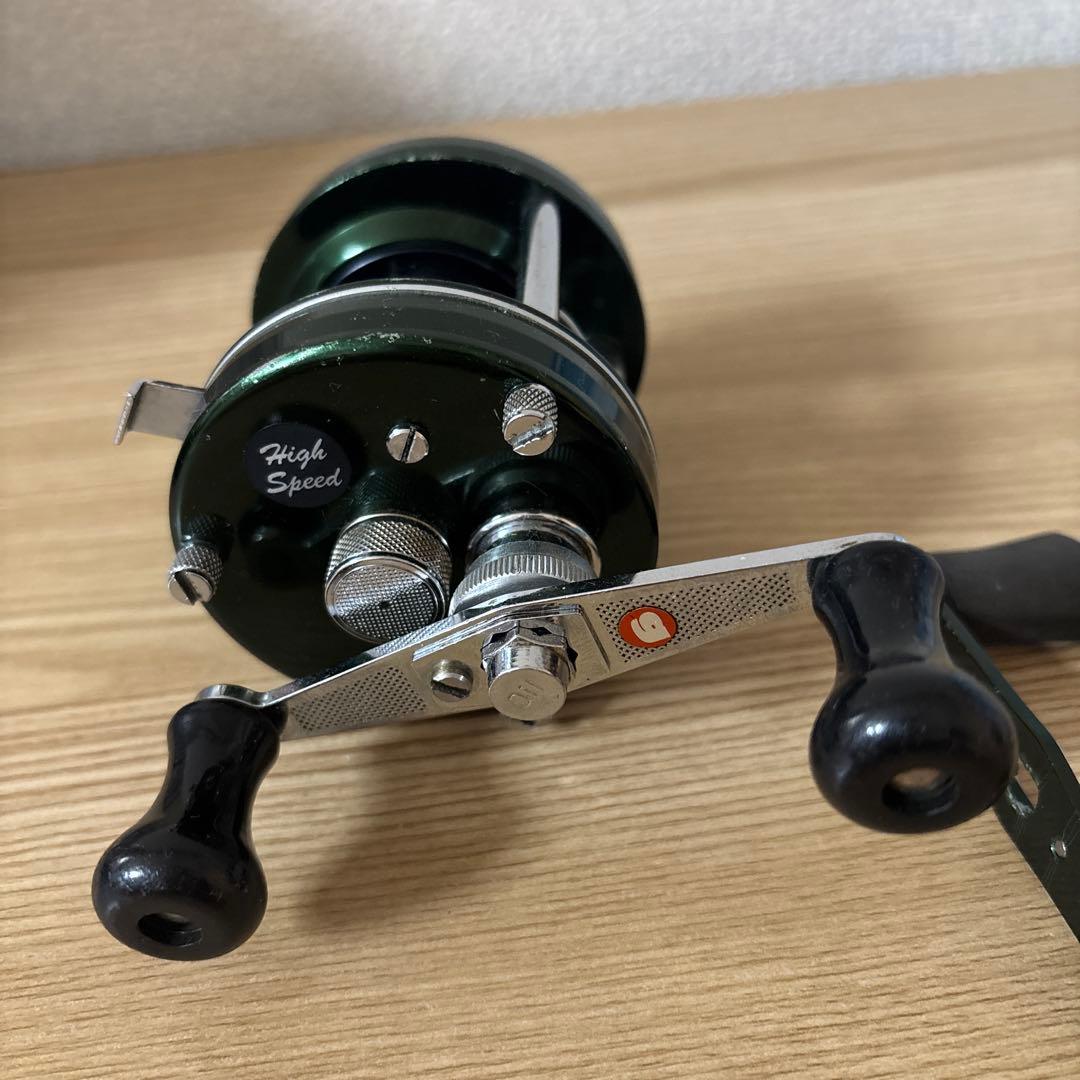 ABU アンバサダー 5000D