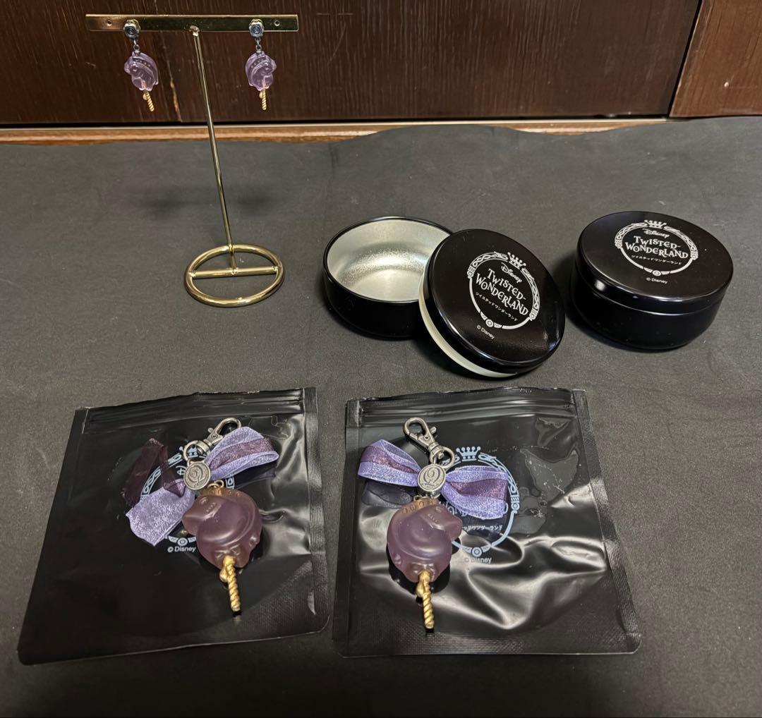 Q-pot ツイステ フロイド ジェイドバッグチャーム ピアス