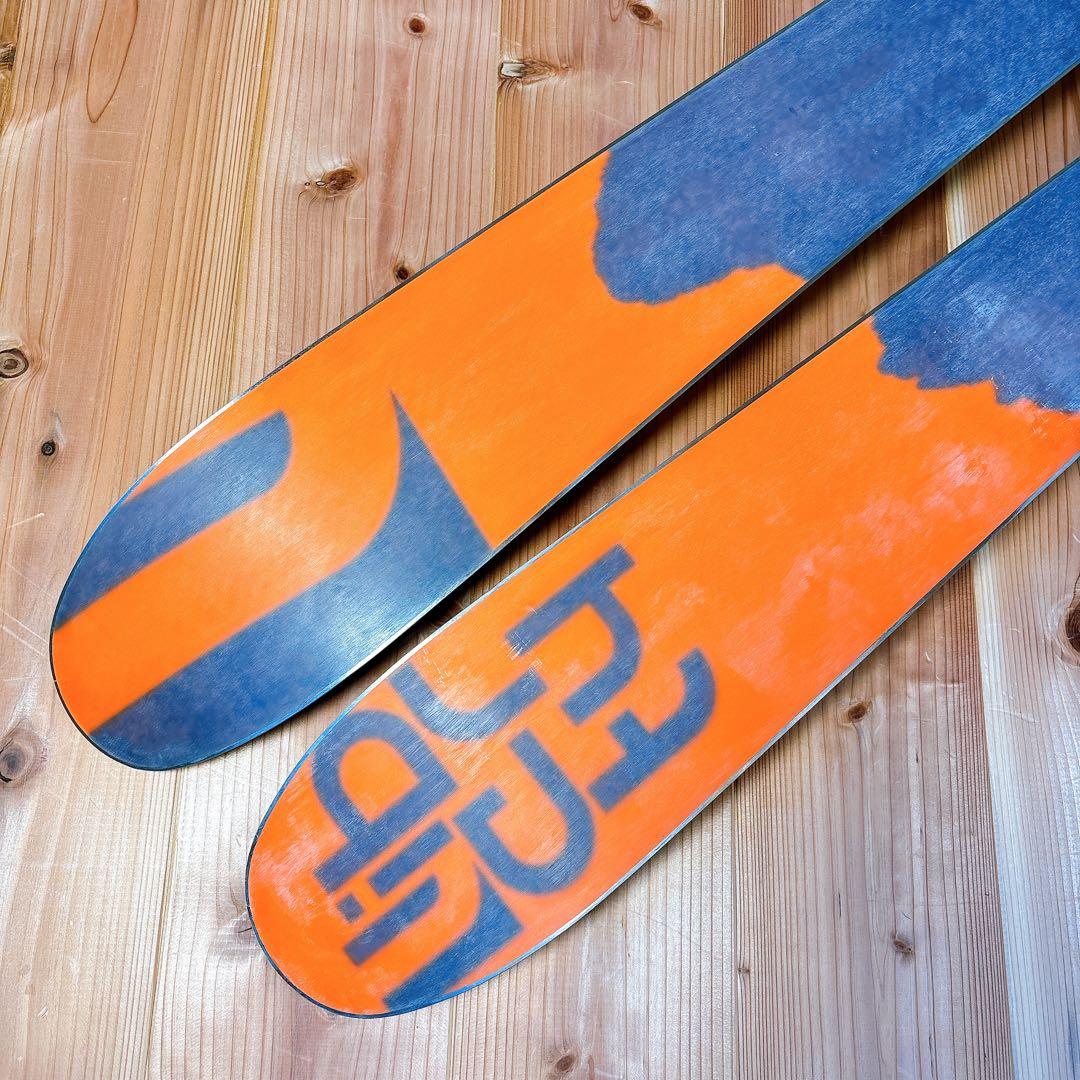 【超美品】 LIBERTY SKIS リバティスキー チロリア 金具付