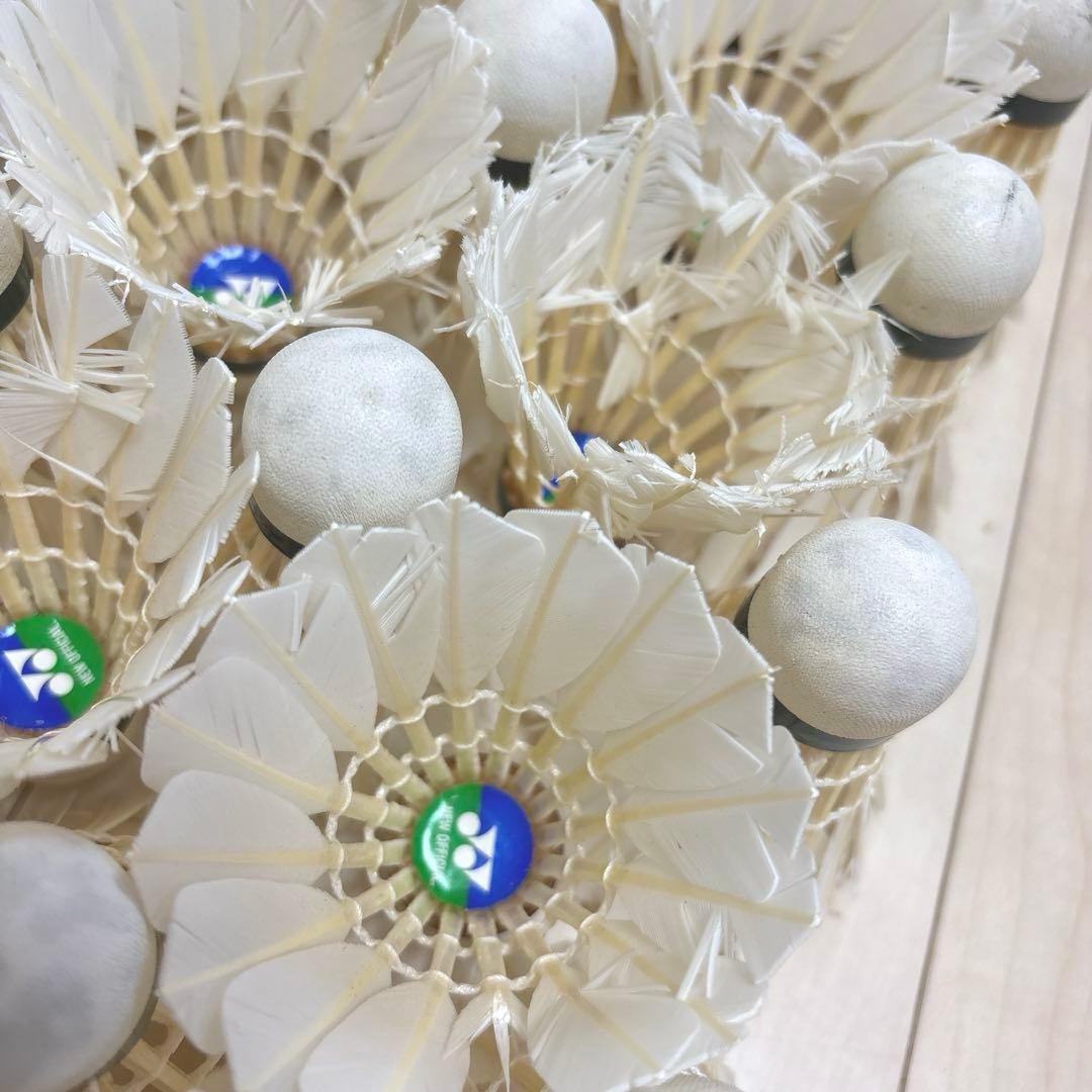 【200個】中古バドミントン シャトル ニューオフィシャル196個+その他4個