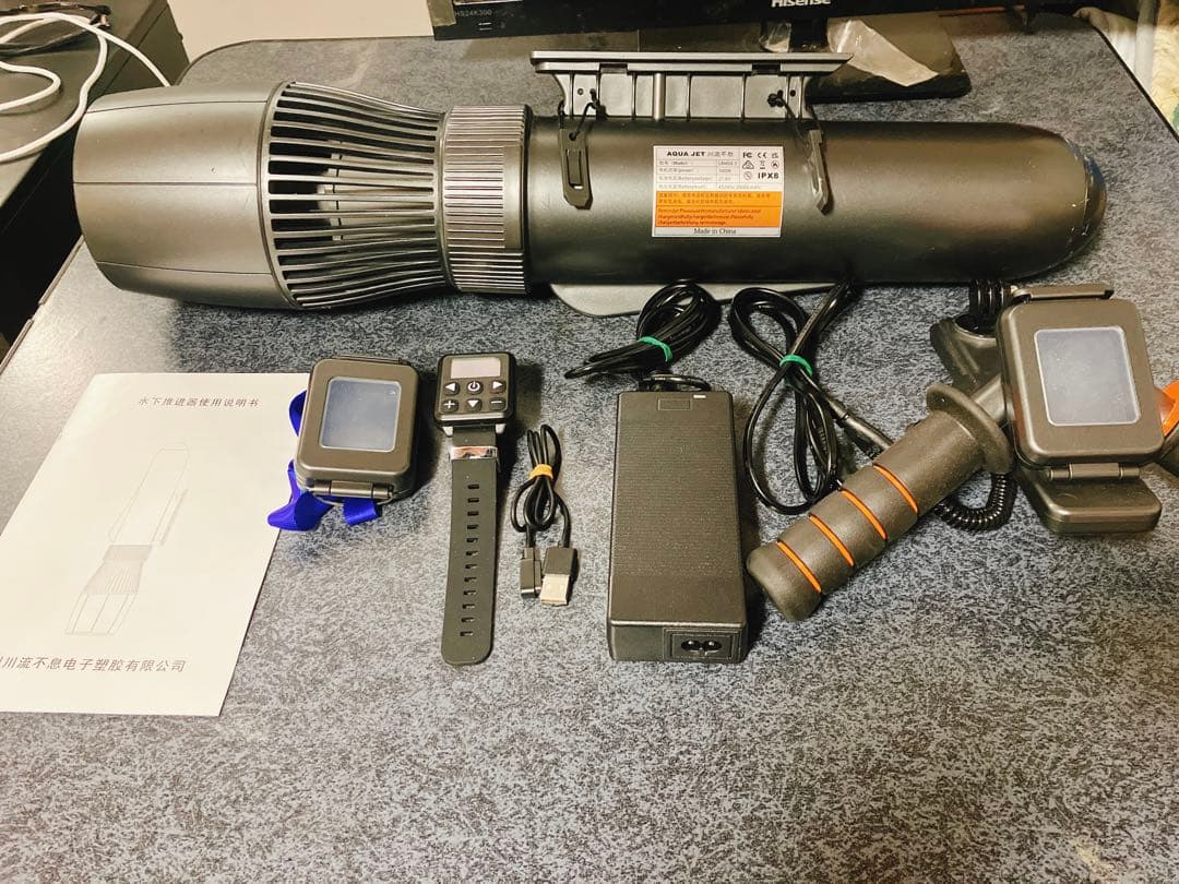 SUP電動モーターフィン 電動フィン 水中スクーター サップフィッシング