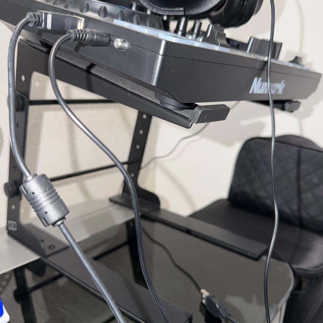 Numark party mix live スタンド　ヘッドホンセット