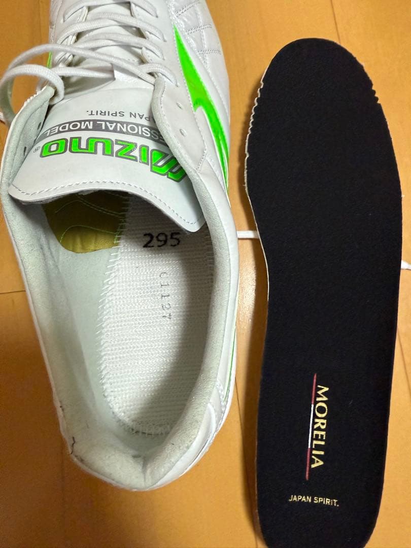 【新品】ミズノ　モレリア　サラ　TF