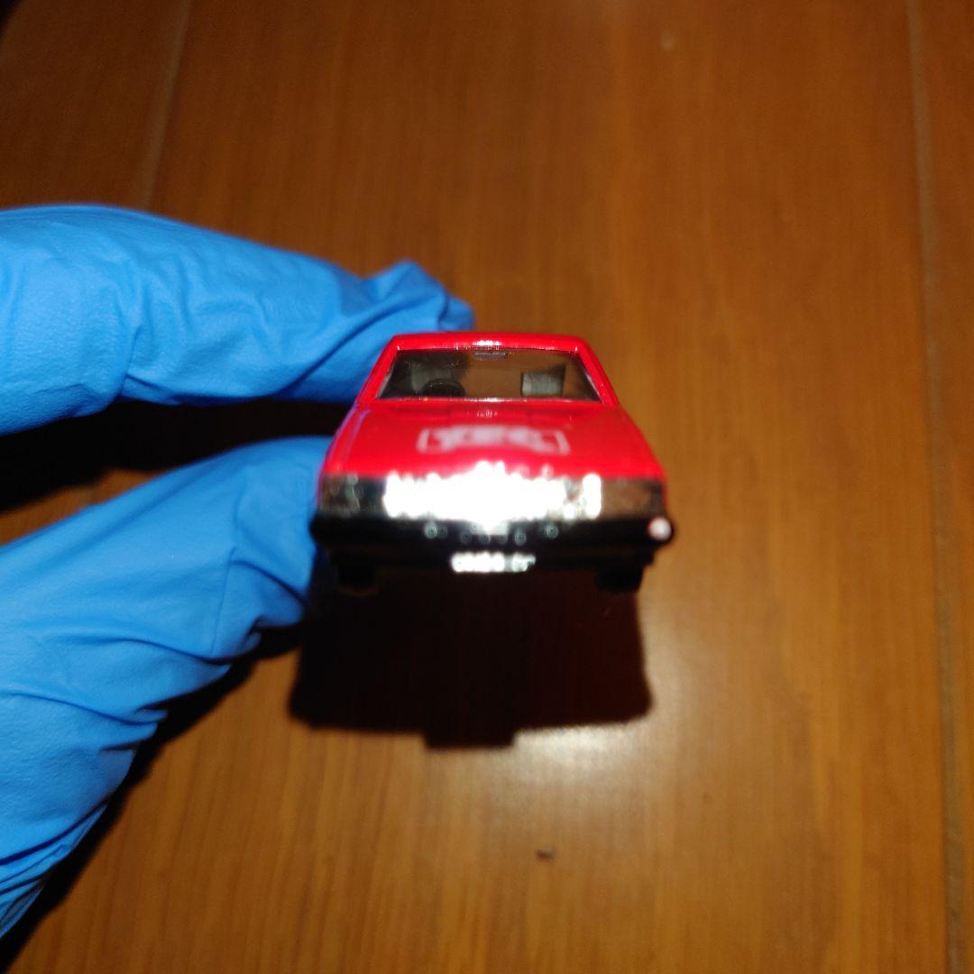 トミカファンクラブ スカイライン 2000 入会特典 黒箱にオマケ