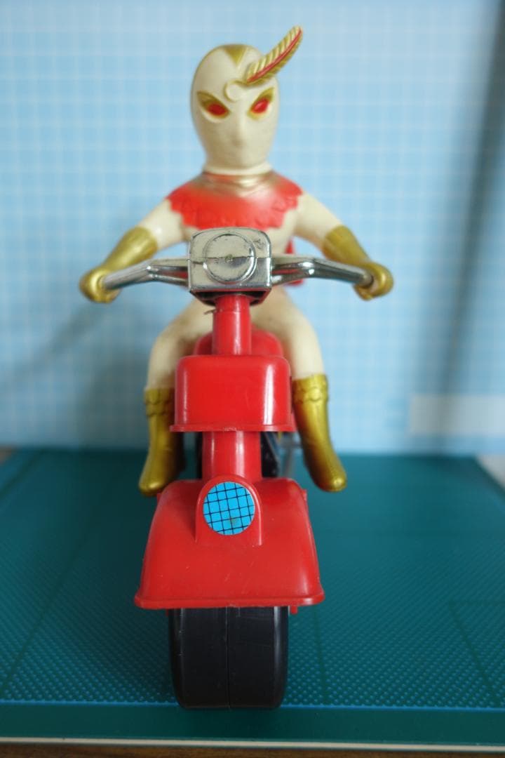 【訳アリ】※箱違い　昭和レトロ　正義のシンボルコンドールマン　バイク　マスダヤ