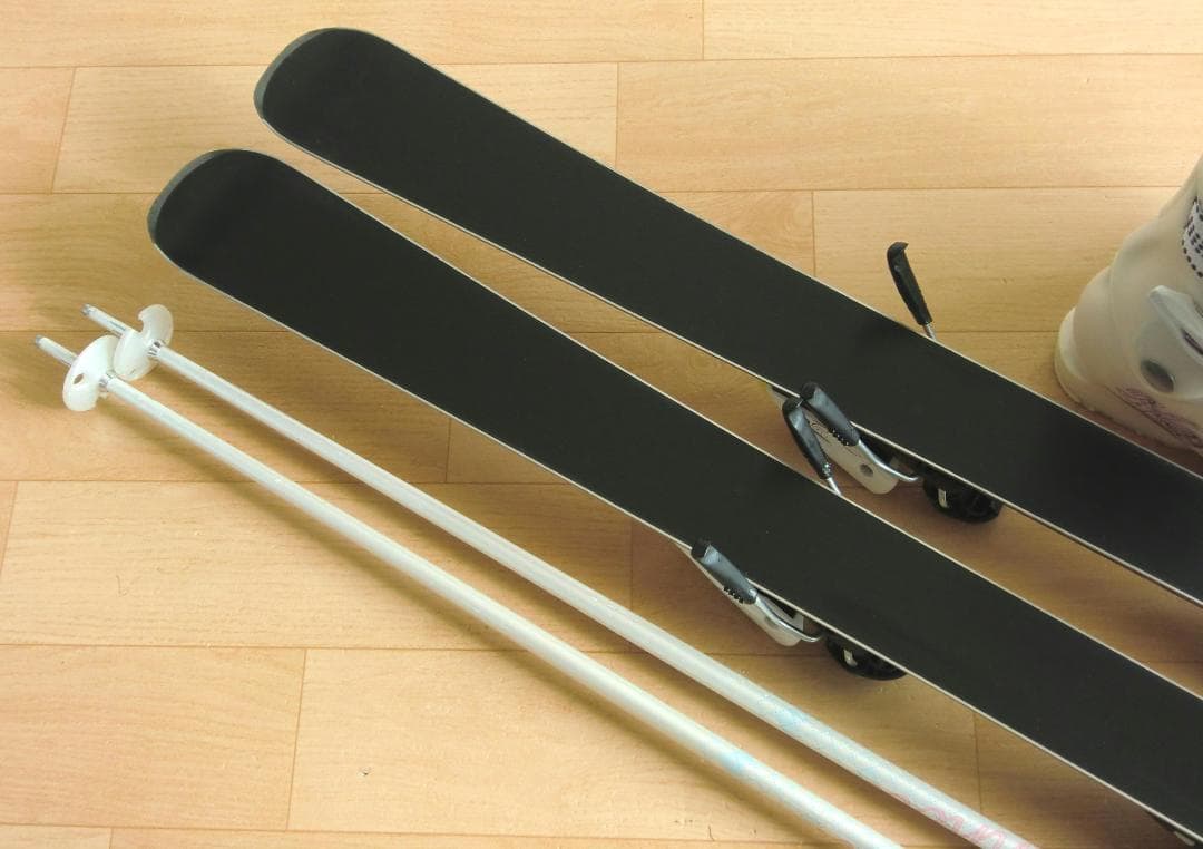 ■■送料無料■Hart■女性用スキーフルセット■板145靴24■メンテ付■■