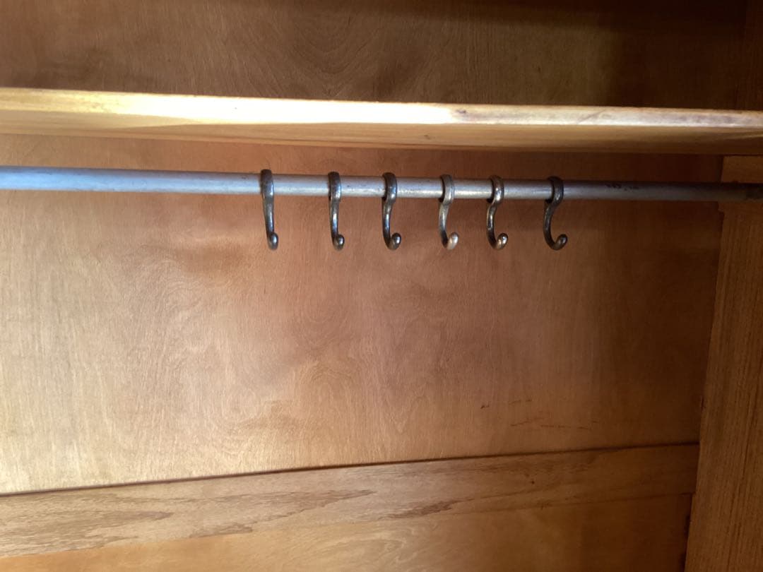 英国　アンティーク　ワードローブ　クローゼット　木製