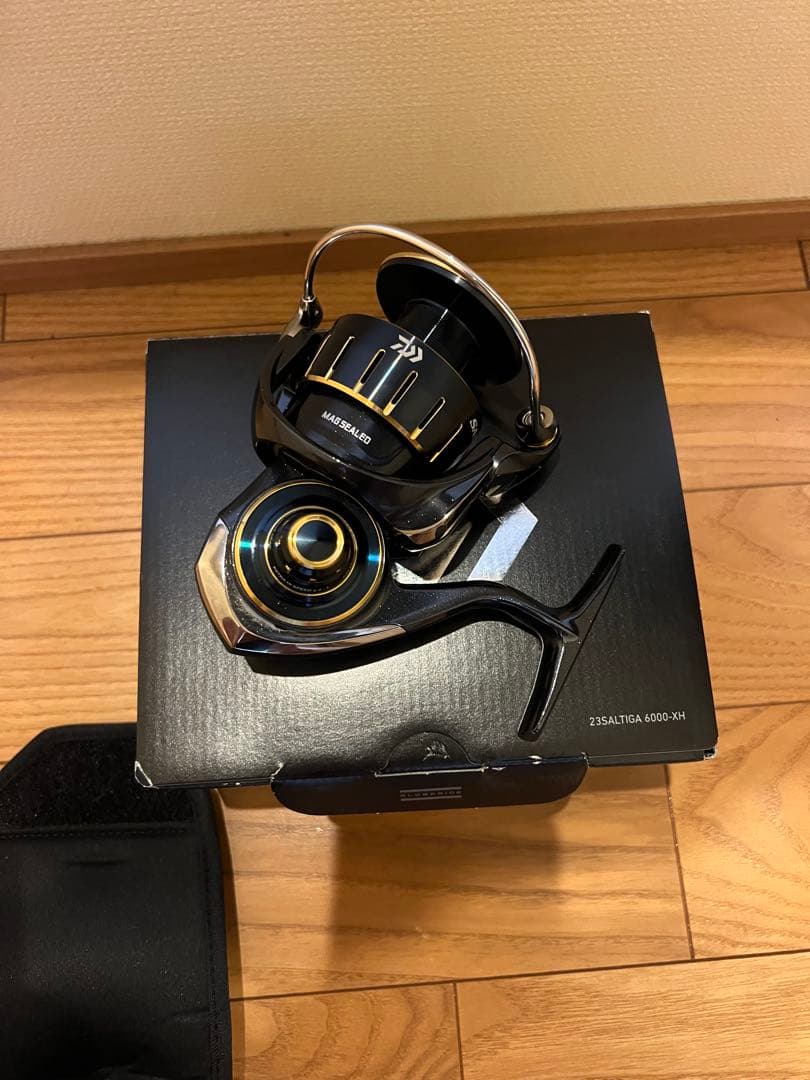 新品未使用　23ソルティガ　6000XH