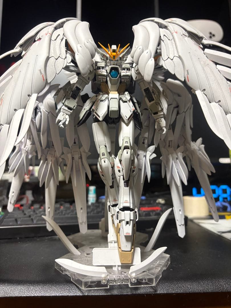 mgウイングゼロカスタム　kaのスーホワイト風塗装