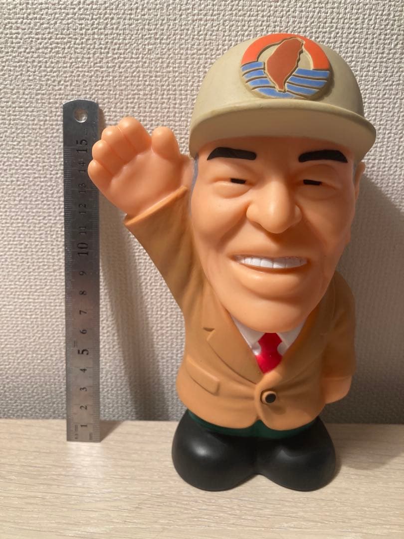 【海外品・希少品】李登輝　総統　限定フィギュア　貯金箱　高市早苗　安倍晋三　台湾