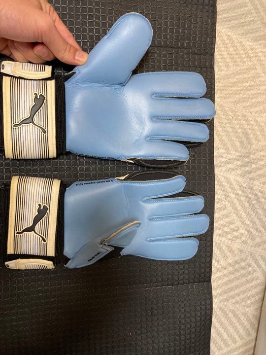 キーパーグローブ　プーマキングXL アクア 8号 未使用品