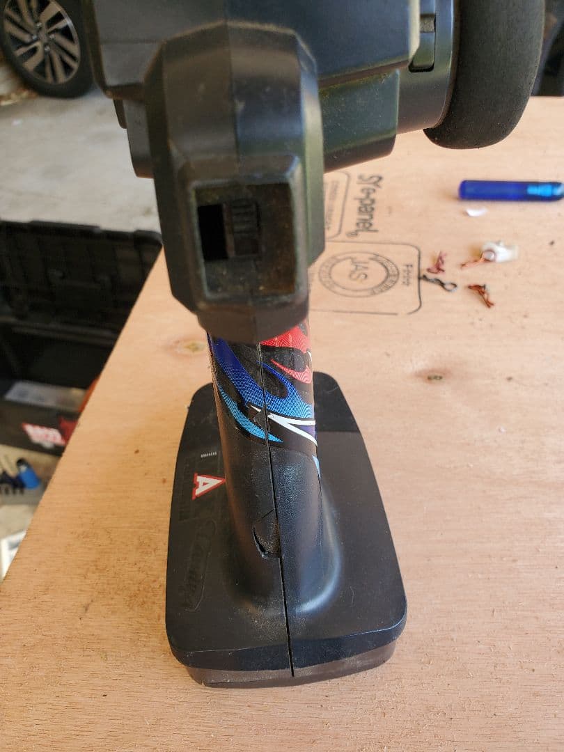 ラジコン処分セール プロポと受信機?