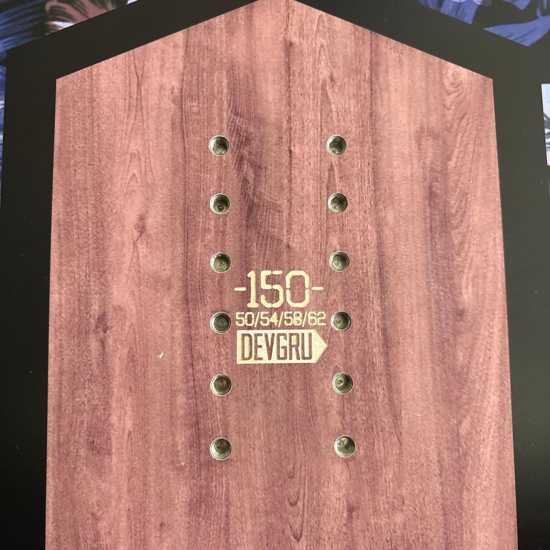 デブグルー DEVGRU スノーボード