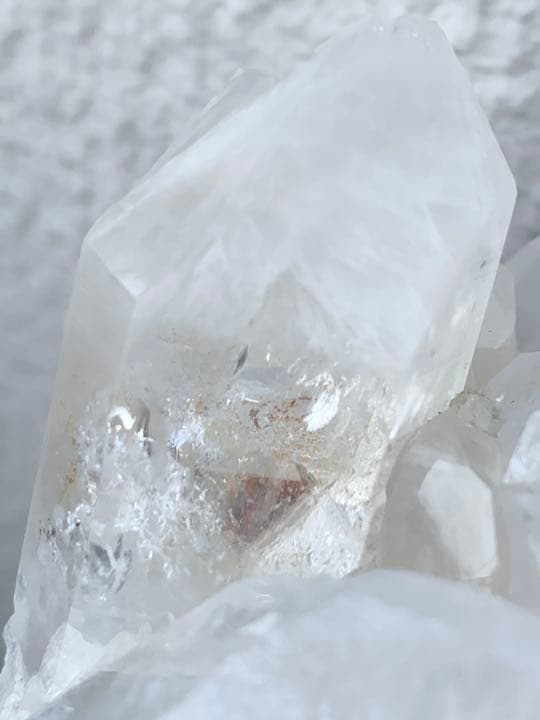 天然石　チタニウムインクォーツ　原石　クラスター　A68