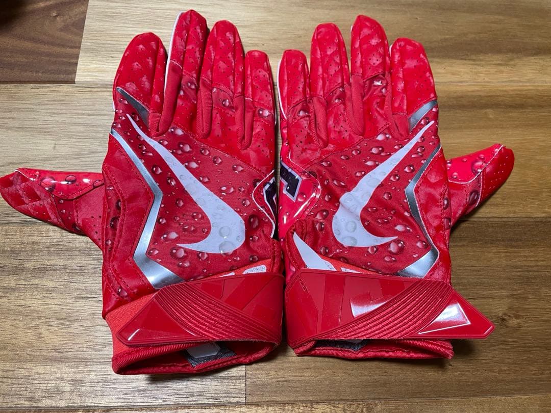 赤M Supreme NIKE Vapor Jet football Glove