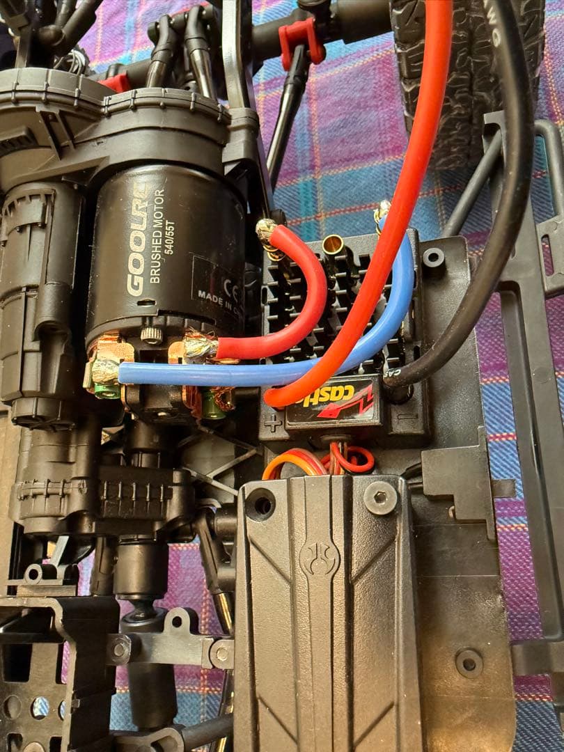 ホビーラジコン axial SCX10 II 2000 JEEP CHEROKEE