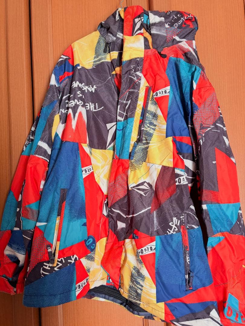 VOLCOM スノーボードウェア　上下セット　Lサイズ