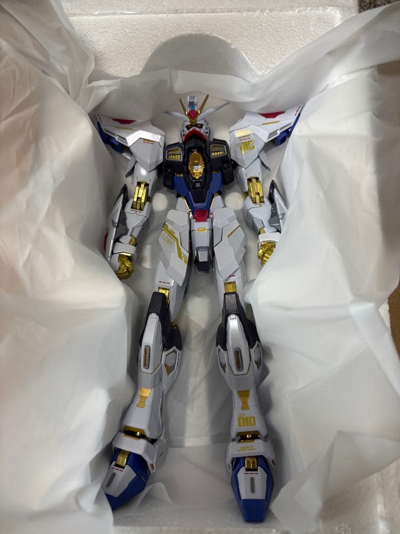 L BUILD ストライクフリーダムガンダム + デスティニーガンダム