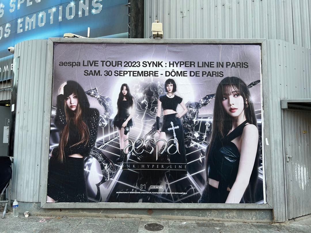 【フランス限定】aespaパリ公演限定 新品未使用ライブTシャツ(Lサイズ)