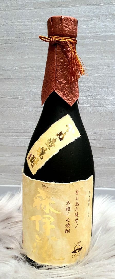 ✨森伊蔵 かめ壺焼酎 720ml 本格芋焼酎 箱入り✨