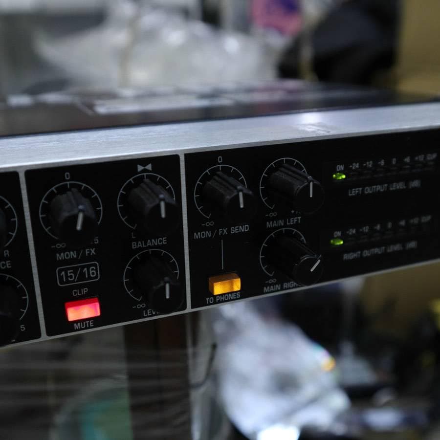 動作品 ベリンガー RX1602 EURORACK PRO ラインミキサー
