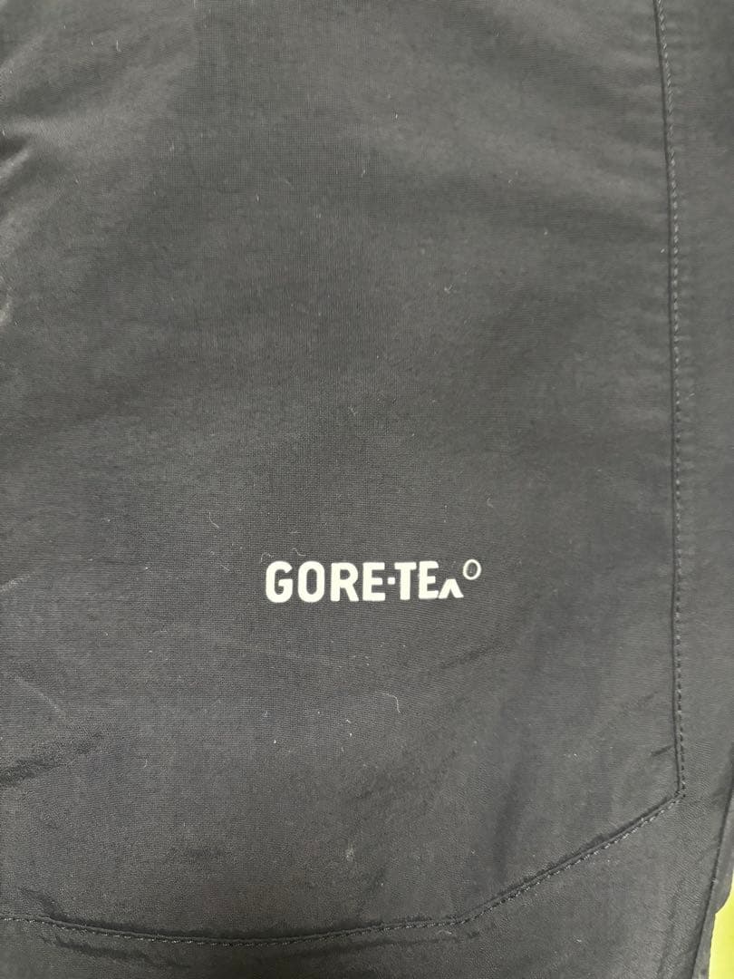 ボルコム　ゴアテックス　スノーボード　パンツ　Mサイズ