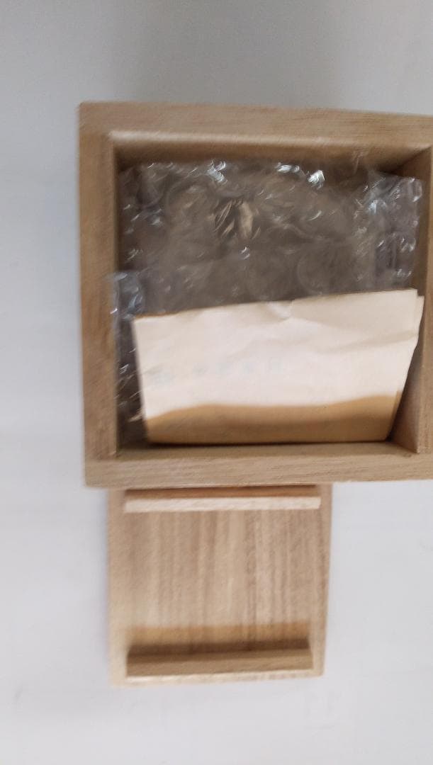 亀井楽山 高取焼 三扇 蓋置 師 十四代味楽 茶道具 新品 未使用 です。