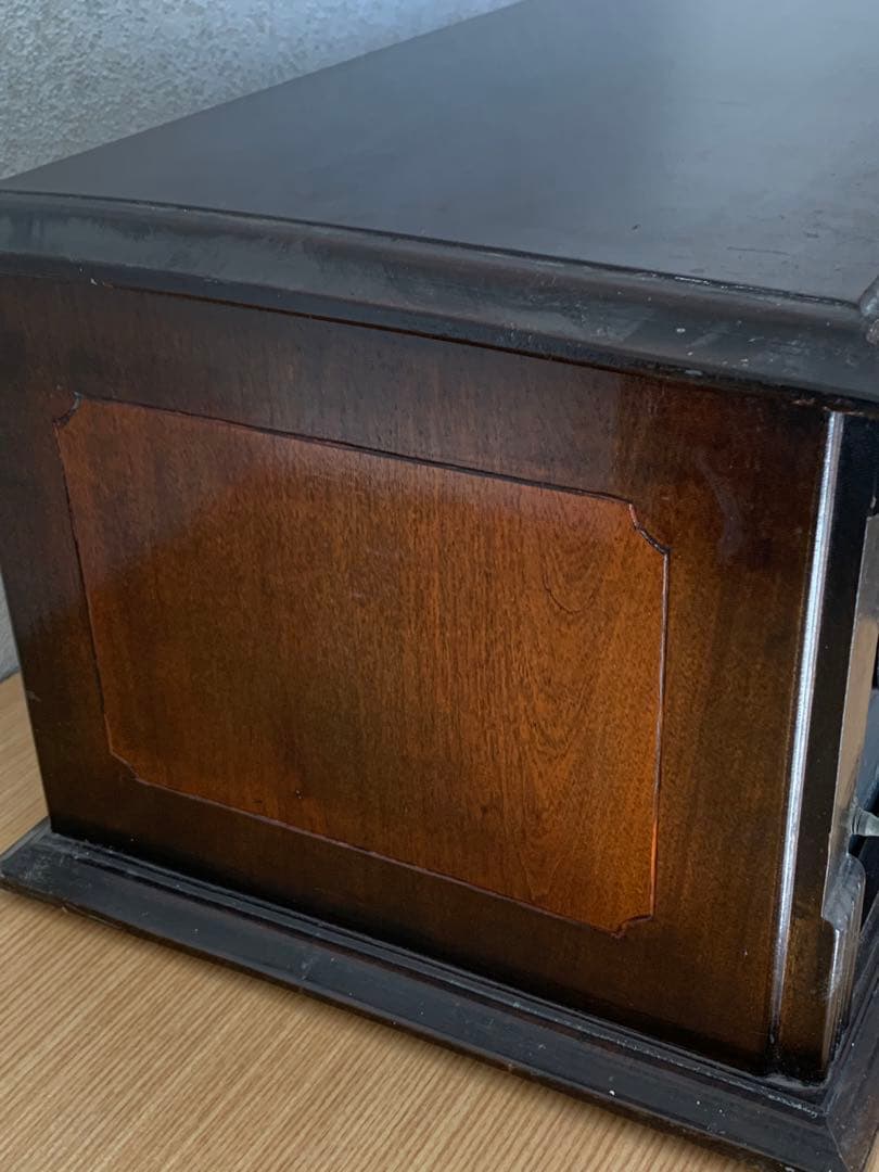 ニュートロダイン　ラジオ　アンティークラジオ　真空管ラジオ