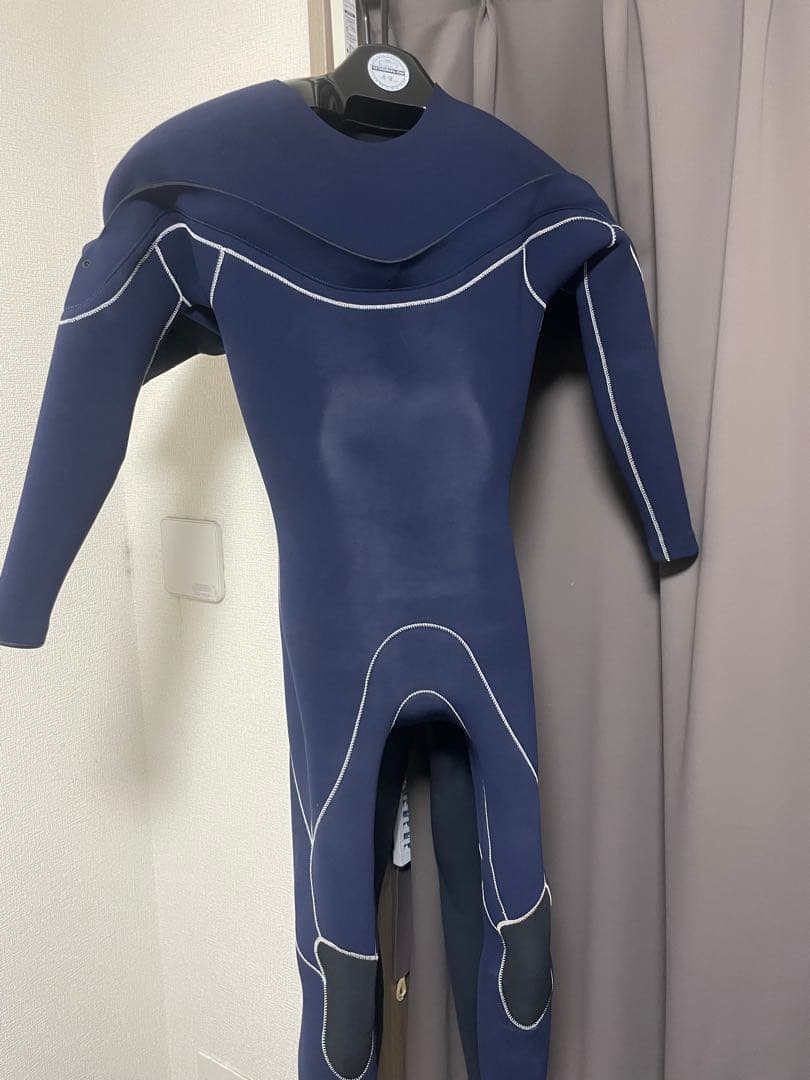 2.5mm HOTジャージフルスーツ　mellow ウェットスーツ　ジャーフル