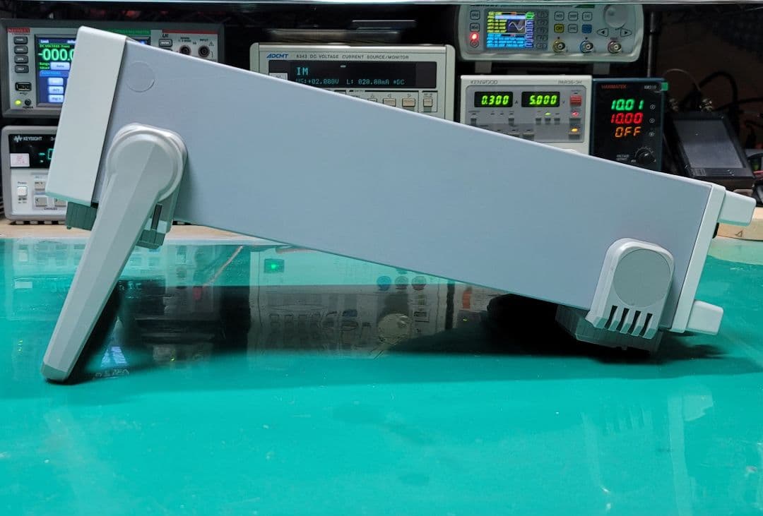 Yokogawa デジタルパワーメーター 15V-600V 500mA-20A