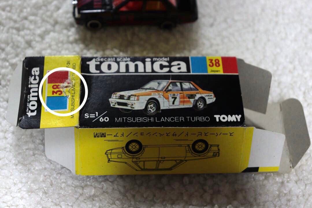 日本製　トミカ　三菱　ランサー　ターボ　アドバン　黒箱　NO.38