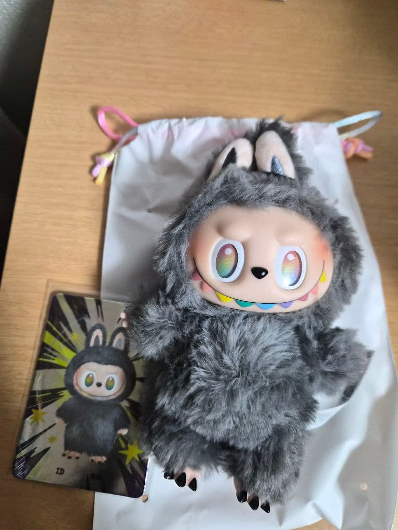 Labubu Big into Energy シークレット