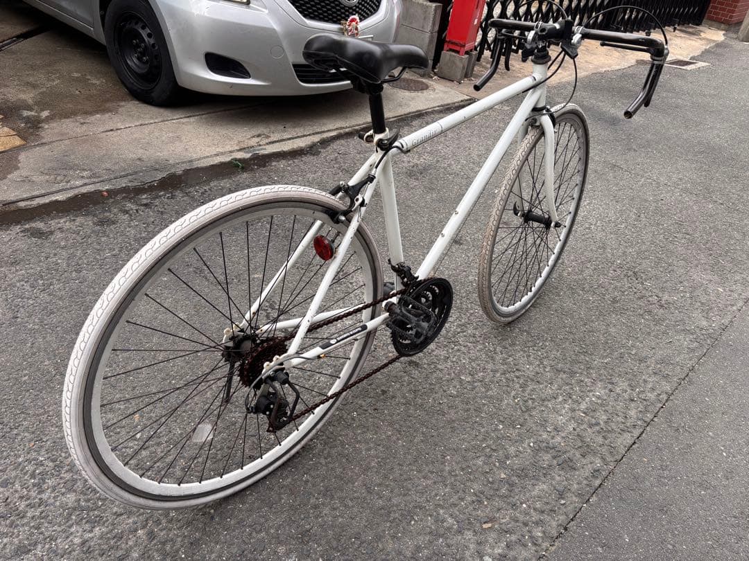 グランディール　ロードバイク 700Cホワイト